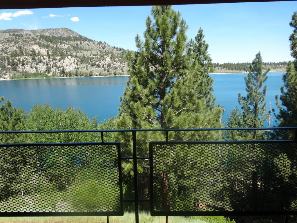 Boulder Lodge June Lake Extérieur photo